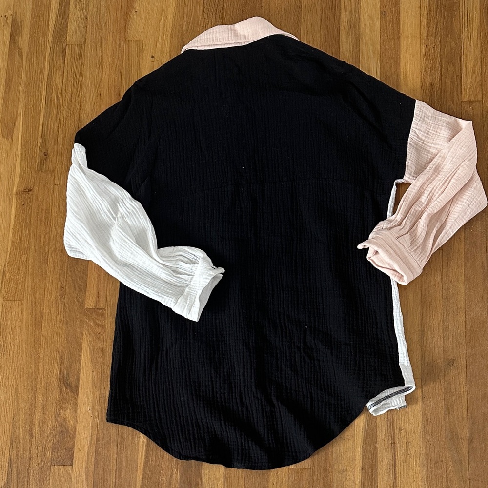 *last chance* Amazon | Women’s Colorblock Button-Up Shirt - Picture 14 of 16